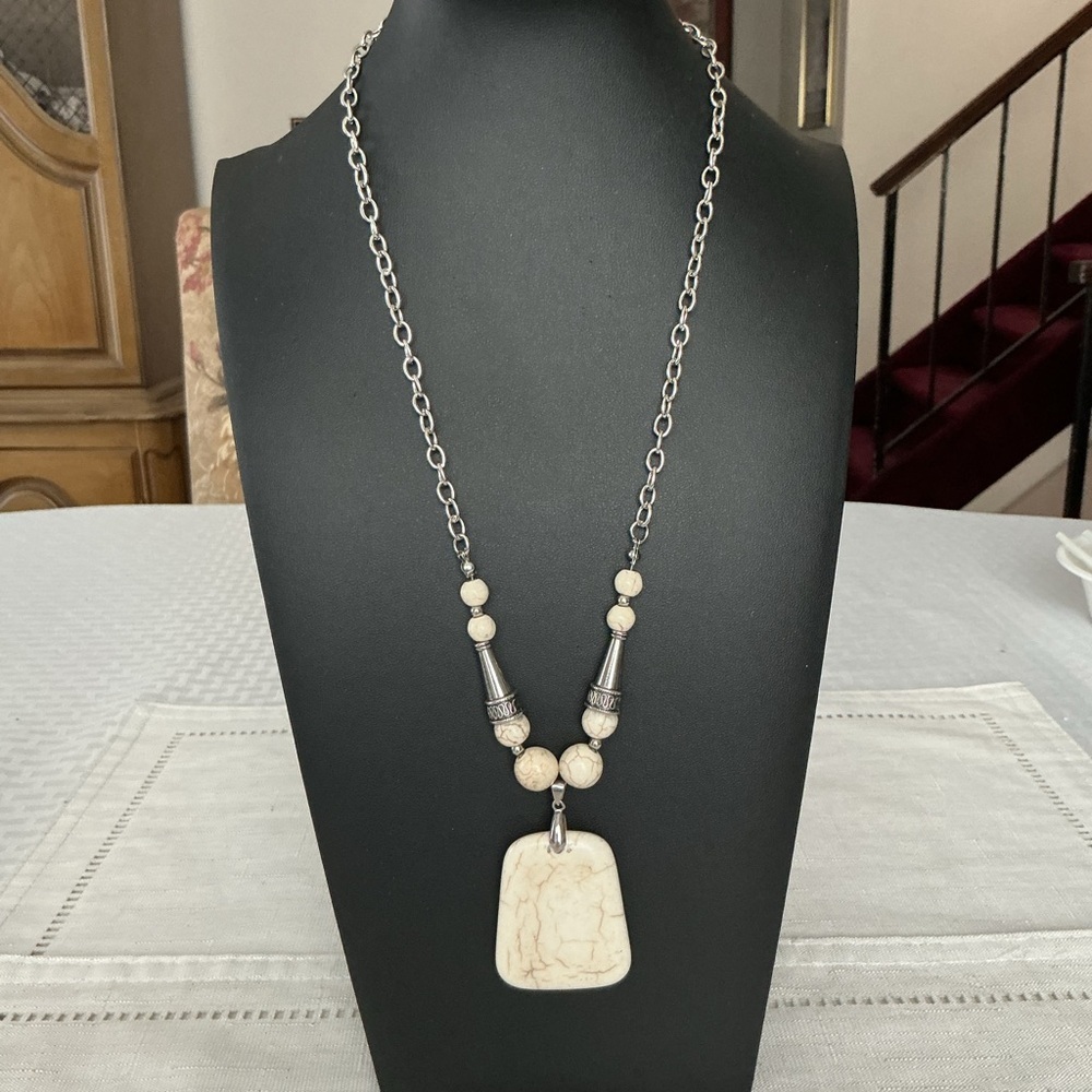 White Genuine Howlite Silver Tone Silver Tone Necklace